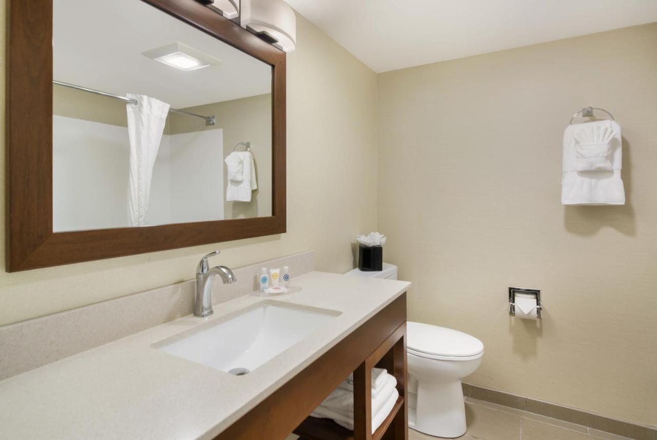 Comfort Inn Virginia Horse Center Lexington Zewnętrze zdjęcie