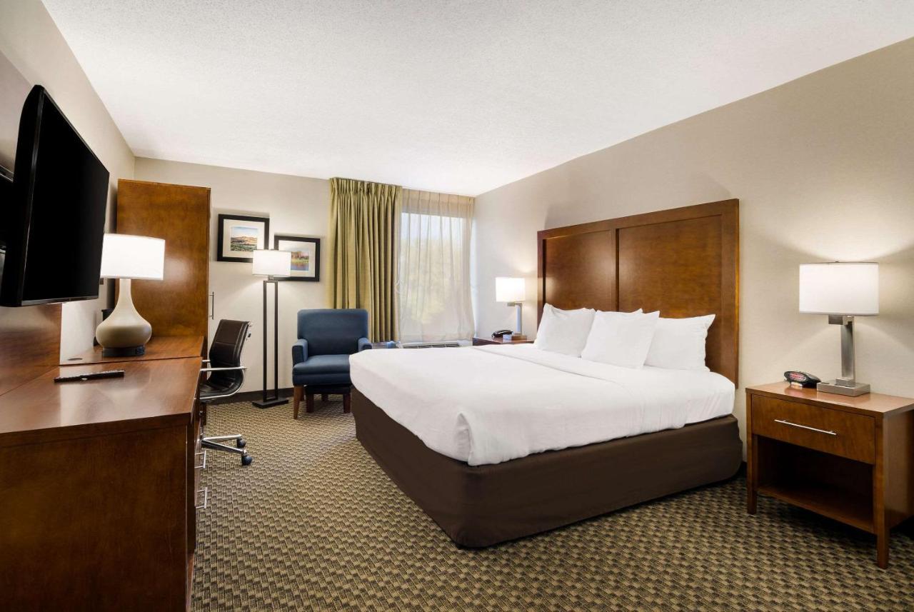 Comfort Inn Virginia Horse Center Lexington Zewnętrze zdjęcie