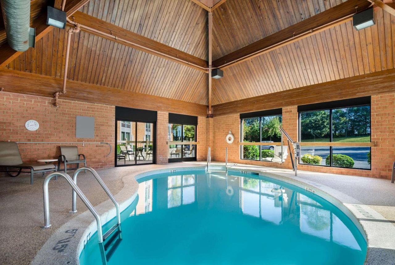 Comfort Inn Virginia Horse Center Lexington Zewnętrze zdjęcie